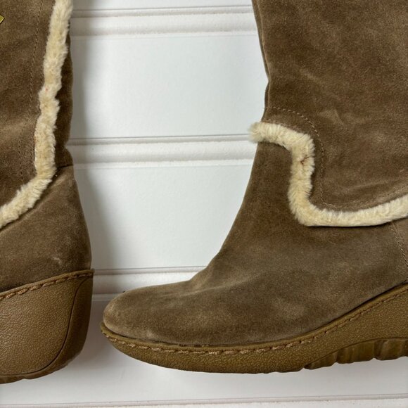 Guess Boots By Marciano Jefter Faux suede fur y2k wedge 10M side zip gold hardwe - Picture 10 of 11